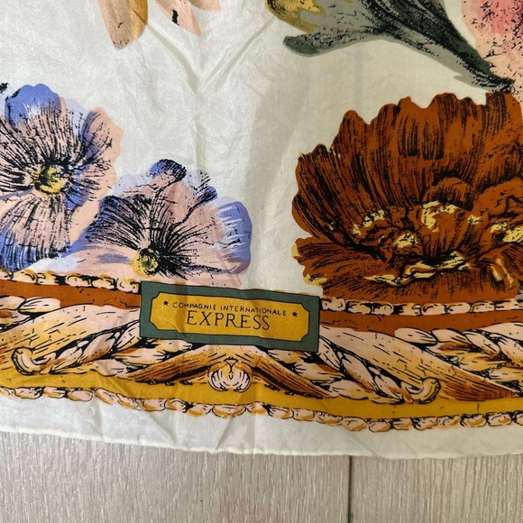 Vintage Express 100% Silk Floral Scarf 34" Square Compagnie Internationale - Picture 3 of 6